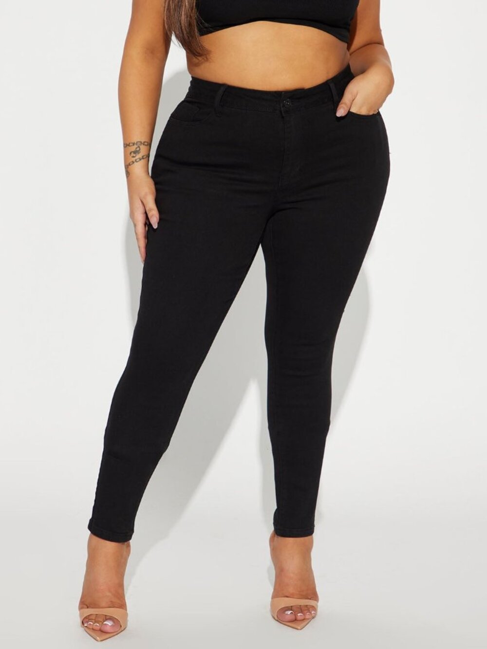 NWT Fashion Nova Black Skinny Jeans